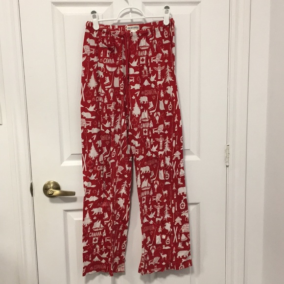 Canada patterned pj pants - Picture 1 of 3